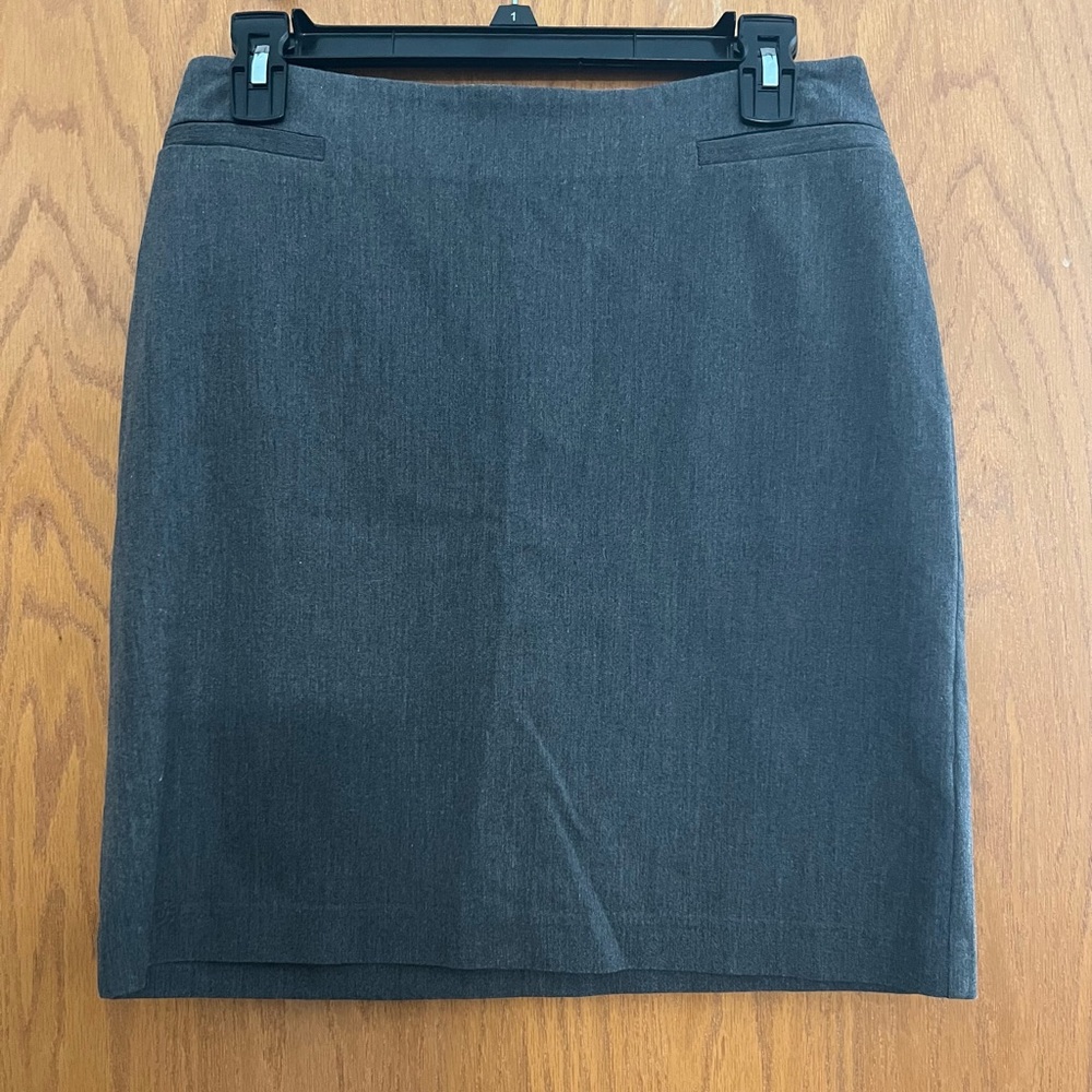 The Limited Charcoal Stretch Skirt